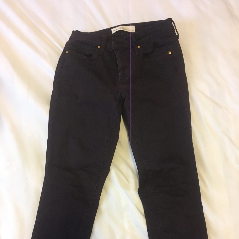 Purple Gap 1969 True Skinny Jeans 26R